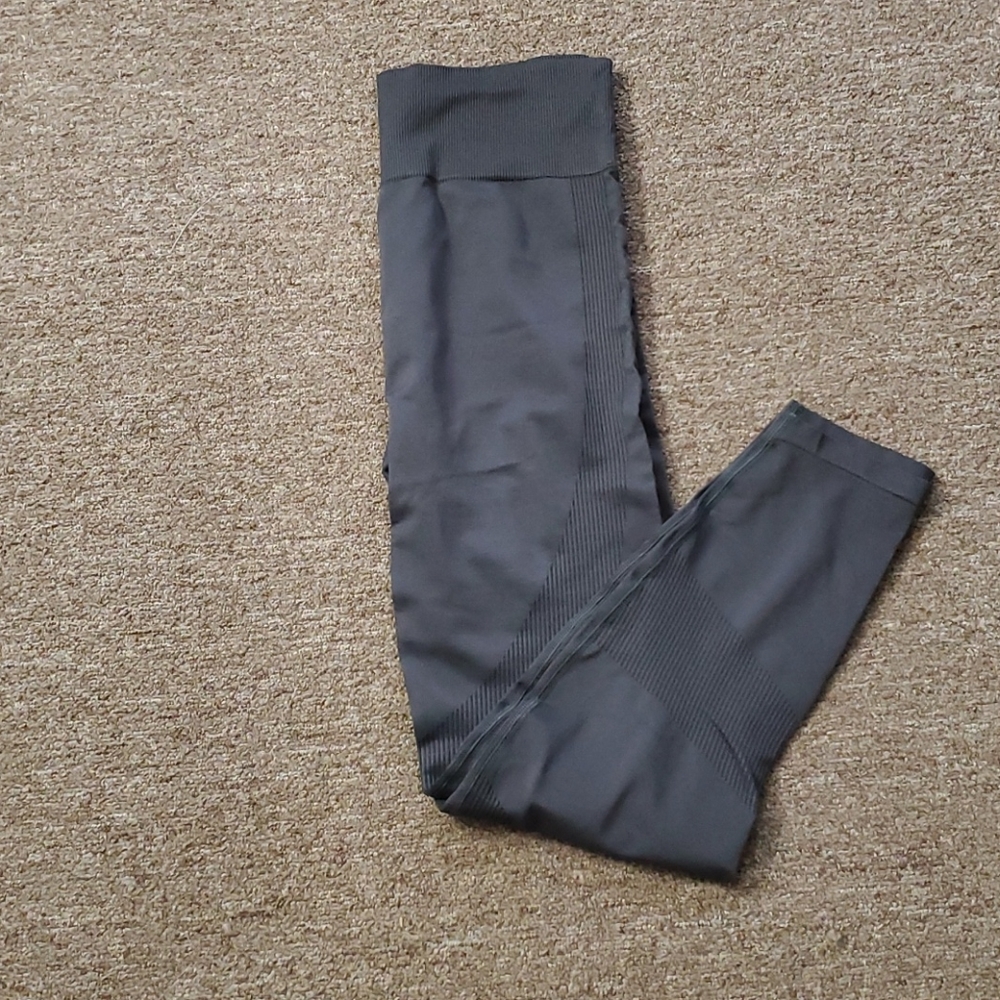 Victoria Secret Pink Leggings